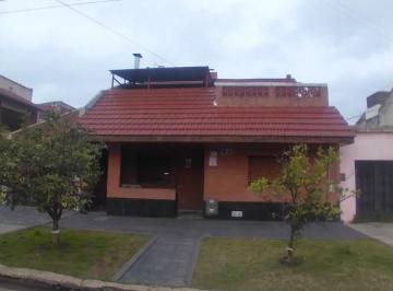 Casa de 6 ambientes, Lanús · Casa Ideal 2 Familias Apta Credito
