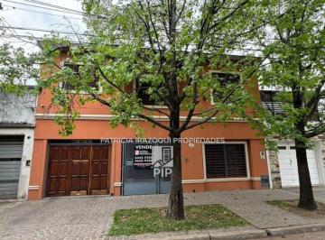 Casa · 180m² · 4 Ambientes · 1 Cochera · Casa en Venta en Haedo