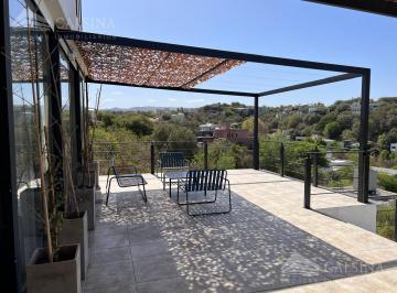Casa · 360m² · 4 Dormitorios · 2 Cocheras · Casa en Venta Estancia Q2