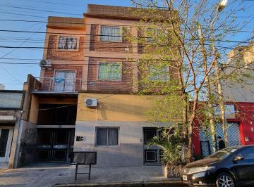 FACHADA DEL EDIFICIO · Departamento 2 Ambientes / Muy Luminoso