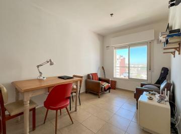 Departamento · 32m² · 2 Ambientes · Venta Departamento un Dormitorio Riobamba 81
