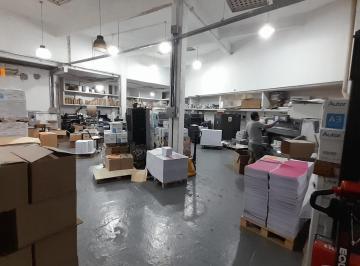 Local comercial · 430m² · Galpón en Alquiler Planta Baja
