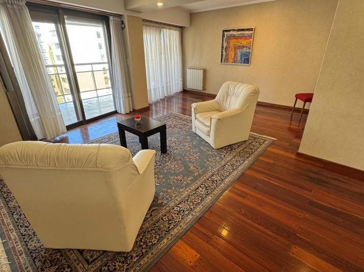 Departamento · 140m² · 5 Ambientes · 2 Cocheras