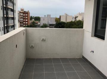 Departamento · 61m² · 3 Ambientes · Venta de Departamento Tres 3 Ambientes en Duplex en Venta en Santos Lugares - Apto Credito