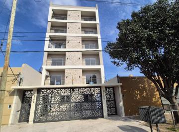 Departamento · 53m² · 3 Ambientes · 1 Cochera · Departamento en Venta - Caseros