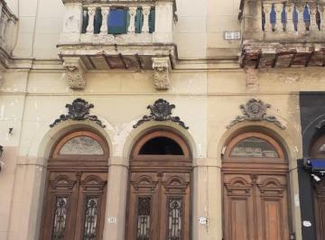 Edificio de 4 ambientes, San Telmo · Oportunidad - Block a Reciclar en México Al 300