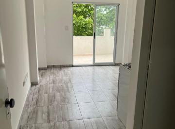 Departamento de 1 ambiente, Liniers · Monoambiente en Alquiler. 4to Piso Al Frente con Balcón.