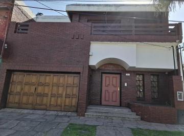 Casa · 180m² · 5 Ambientes · 2 Cocheras · Ituzaingó Norte, Casa de 5 Amb en 2 Plantas Apto Crédito