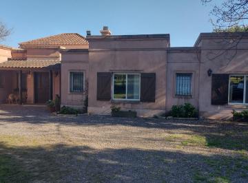 Casa · 230m² · 5 Ambientes · Lindisima Casa Quinta en Alquiler Temporal Pilar | Vco Propiedades