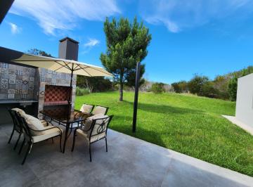 Casa · 175m² · 5 Ambientes · 2 Cocheras · Costa Esmeralda Casa en Alquiler