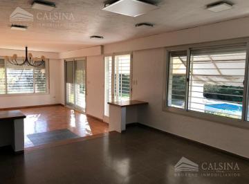 Casa · 350m² · 3 Ambientes · 2 Cocheras · Casa en Venta Villa Allende Golf