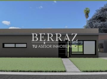 Casa · 230m² · 5 Ambientes · 2 Cocheras · Casa Venta 5 Ambientes en San Sebastián Area 9 Sobre Lote de 1010 m² - Apto Credito