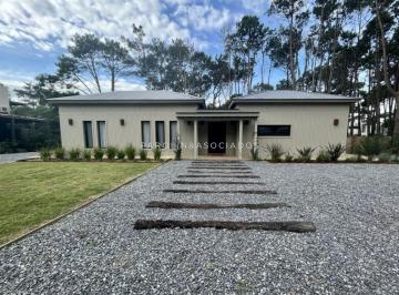 Foto1 · Casa en Venta de 3 Dorm. en Barrio Privado Laguna Blanca, Punta del Este