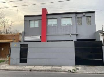 Casa de 5 ambientes, Morón · Casa en Venta en Villa Sarmiento 5 Ambientes