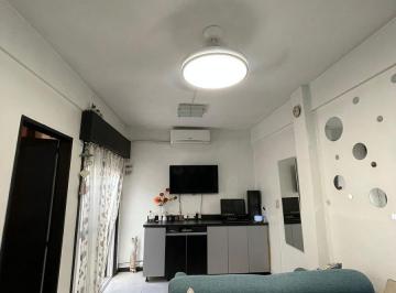 PH · 45m² · 2 Ambientes · PH en Venta de 2 Ambientes con Patio - Wilde