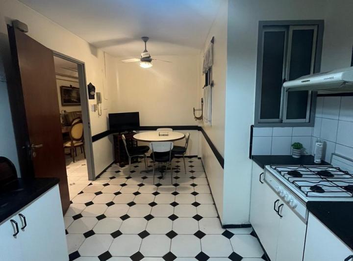 Departamento · 180m² · 4 Ambientes