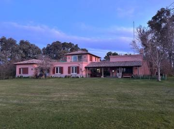 Campo · 300m² · 1 Ambiente · Alquiler Temporario de Espléndida Casa de Campo