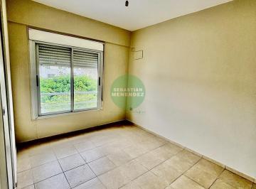 Departamento de 5 ambientes, Córdoba · Un Dorm - C/ Cochera - Escritura - Las Palmas Departamento en Venta