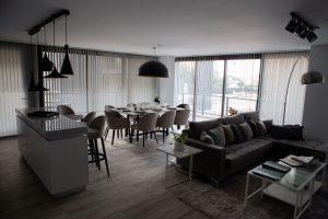 Living Comedor · Departamentos de 3 Dorm. en Venta - Greenpark Luxury Condominum, Valle Escondido