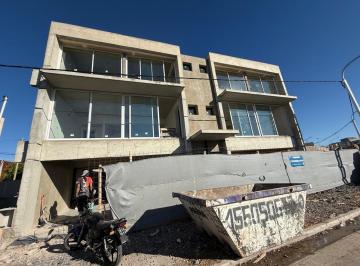 Casa · 103m² · 3 Ambientes · 2 Cocheras · Venta Casa Triplex, Choique y Luan, Terrazas del Neuquen