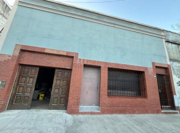 Casa de 5 ambientes, Avellaneda · Casa con Local en Venta en Piñeyro