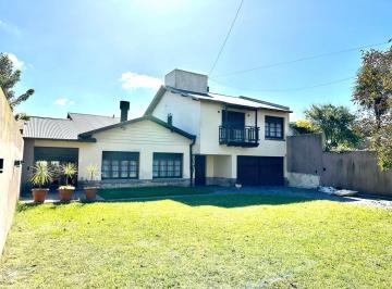 Casa de 5 ambientes, Mar del Plata · Magnífico Chalet en Parque Luro con Quincho y Piscina