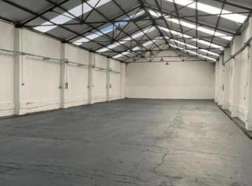 Local comercial · 520m² · Local en San Fernando (Centro)