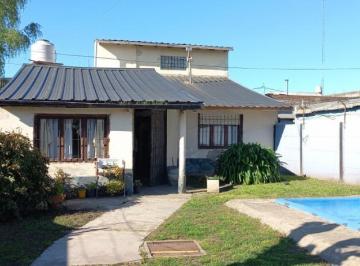 Imagen1 · Casa 4 Amb + Quincho + Galpon/gje + Terreno Libre