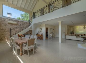 Casa · 400m² · 6 Ambientes · 2 Cocheras · Impresionante Casa en Barrio Septiembre - Km 47 - Escobar - Mb