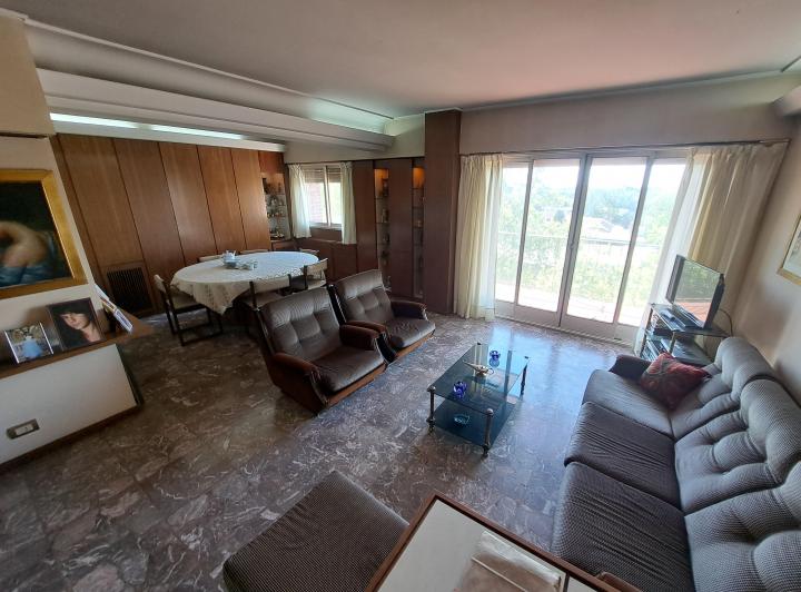 Departamento · 1m² · 6 Ambientes
