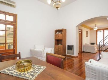 PH · 208m² · 4 Ambientes · Hermoso PH 4 Ambientes con Terraza en Boedo