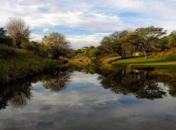 Campo , San Agustín · Vendo Lote con Costa de Arroyo en Barrio de Chacras " Rucalhue" Las Bajadas