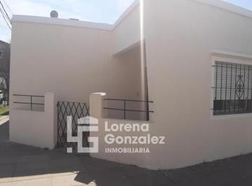 Casa · 70m² · 3 Ambientes · Casa Dos Dorm. Escobar