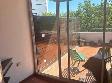 PH de 2 ambientes, Saavedra · Dueño PH Terraza Propia. Vista Abierta Al Boulevard. Cochera Sin Expensas