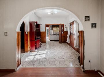 Casa · 85m² · 4 Ambientes · 1 Cochera · En Venta Casa 4 Ambientes en San Andres