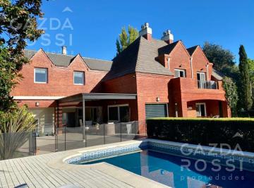 Casa · 285m² · 5 Ambientes · Importante Propiedad Sobre Doble Lote con Vistas Inigualables, Saint Thomas Norte, Canning.