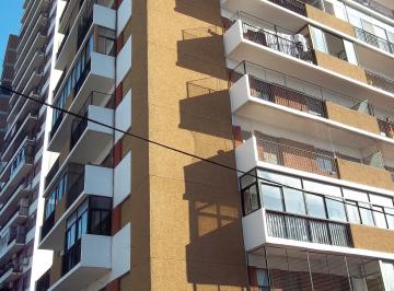 Departamento de 4 ambientes, Vicente López · Olivos Semipiso Balcon Cdo. Al Frente