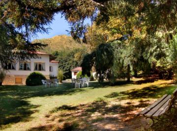 jardín · Oportunidad de Oro, Venta de Hostería y Cabañas en Villa G. Belgrano, Escritura.