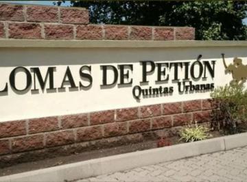 Terreno · 1586m² · Oportunidad de Lote en Lomas de Petión, Barrio Cerrado en Alejandro Petión, Cañuelas.