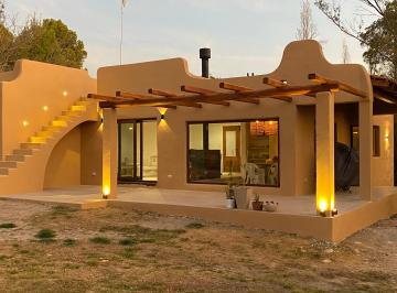 Casa de 3 ambientes, Villa Merlo · Casa Estilo Santa Fe Sobre Terreno de Una Hectárea.