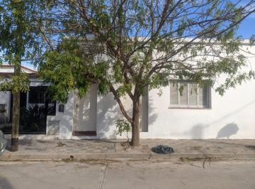 Casa de 3 ambientes, Córdoba · Retazada/2 Casas en Villa Revol/inversión