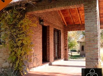 Casa de 2 ambientes, Nono · Casa en Venta en Nono