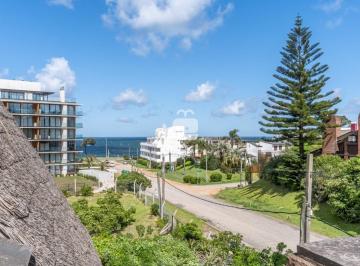Foto1 · Casa en Venta Playa Mansa - Ref: Pbi14080
