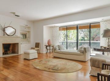 Departamento · 167m² · 4 Ambientes · 1 Cochera · Av Cerviño y Godoy Cruz