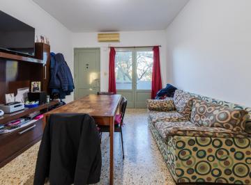 Departamento · 65m² · 6 Ambientes · 1 Cochera · En Venta - Departamento de Tres Dorm. - Las Heras