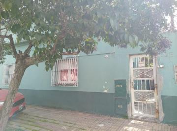 PH de 4 ambientes, Lomas de Zamora · PH Al Frente, Muy Lindo Barrio