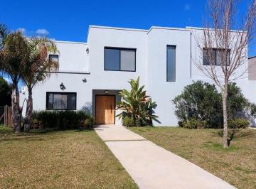 Casa de 5 ambientes, Escobar · Venta Casa en Barrio Muelles, Puertos del Lago, Escobar