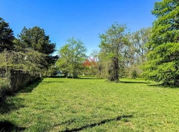 Terreno · 1500m² · Terreno Lote en Venta en Barrio Parque Los Pinos, Exaltación de La Cruz, G. B. a. Zona Norte