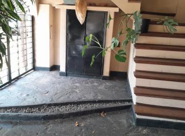 Casa · 110m² · 3 Dormitorios · 1 Cochera · Casa en Posadas