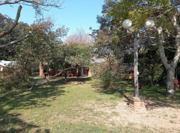 Casa · 210m² · 4 Ambientes · 1 Cochera · Casa en Venta Frente Al Rio Ituzaingó - Corrientes
